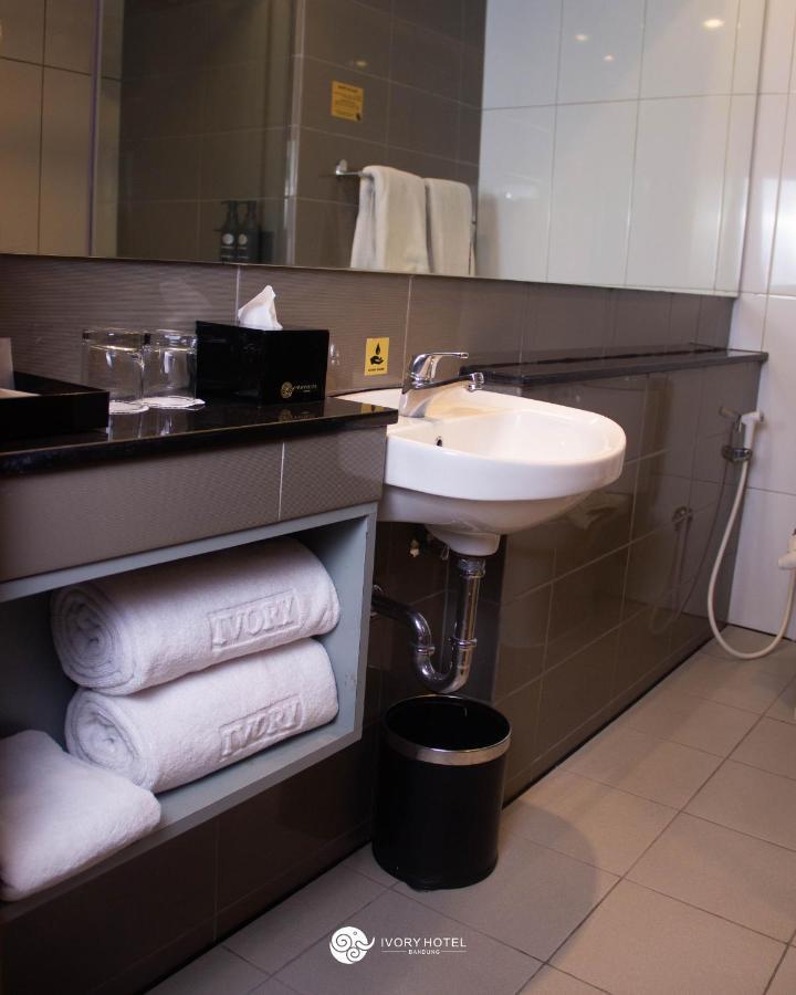 Ivory 3* Bandung