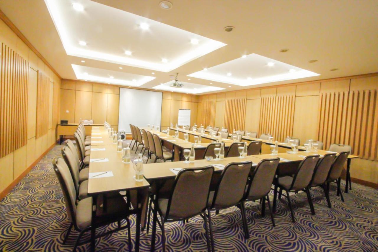 Ivory Hotel Bandung